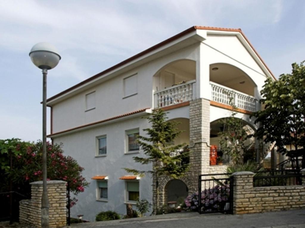 Appartamento In With Terrace, Air Conditioning, Wifi, Washing Machine 633-1 *